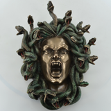 Medusa Guardian Wall Plaque Snakes Fangs Scream Fierce Decor