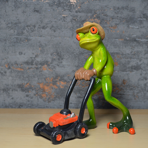 Comical Frogs - Gardener